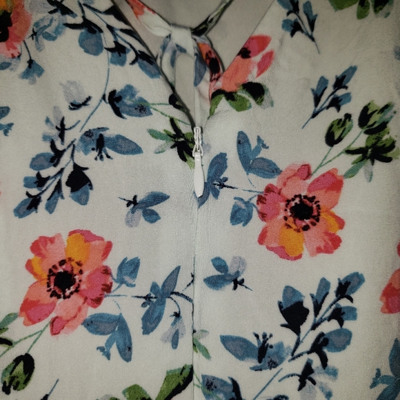 Loft floral tie back bell sleeve summer dress - Picture 3 of 8